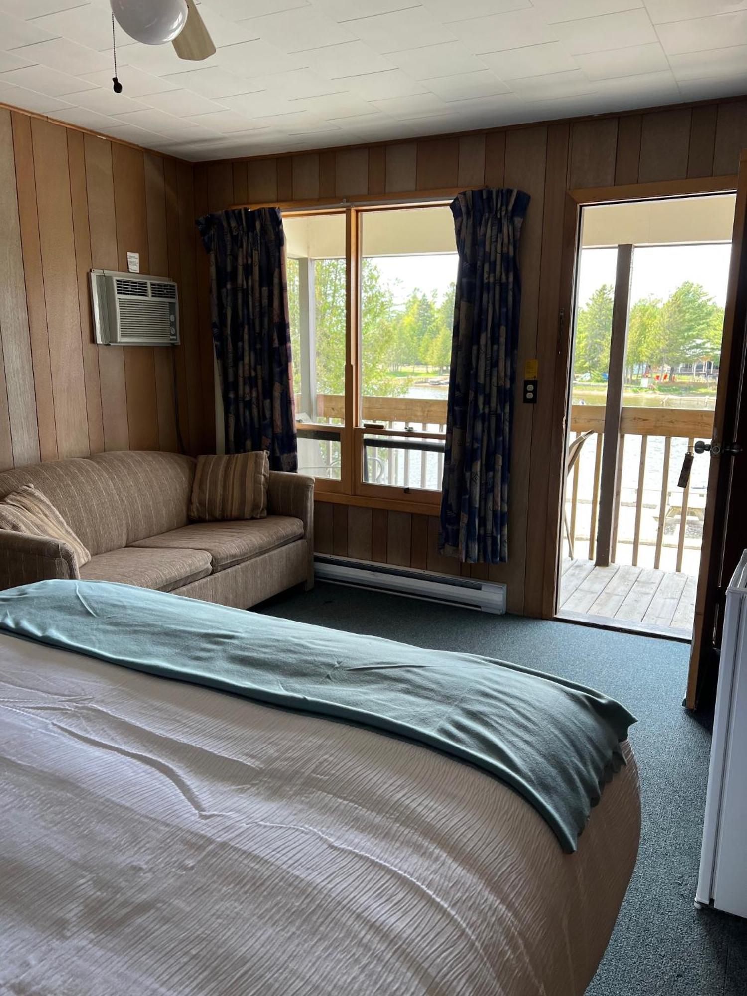 סאובל ביץ' Kit Wat Motel & Marina מראה חיצוני תמונה